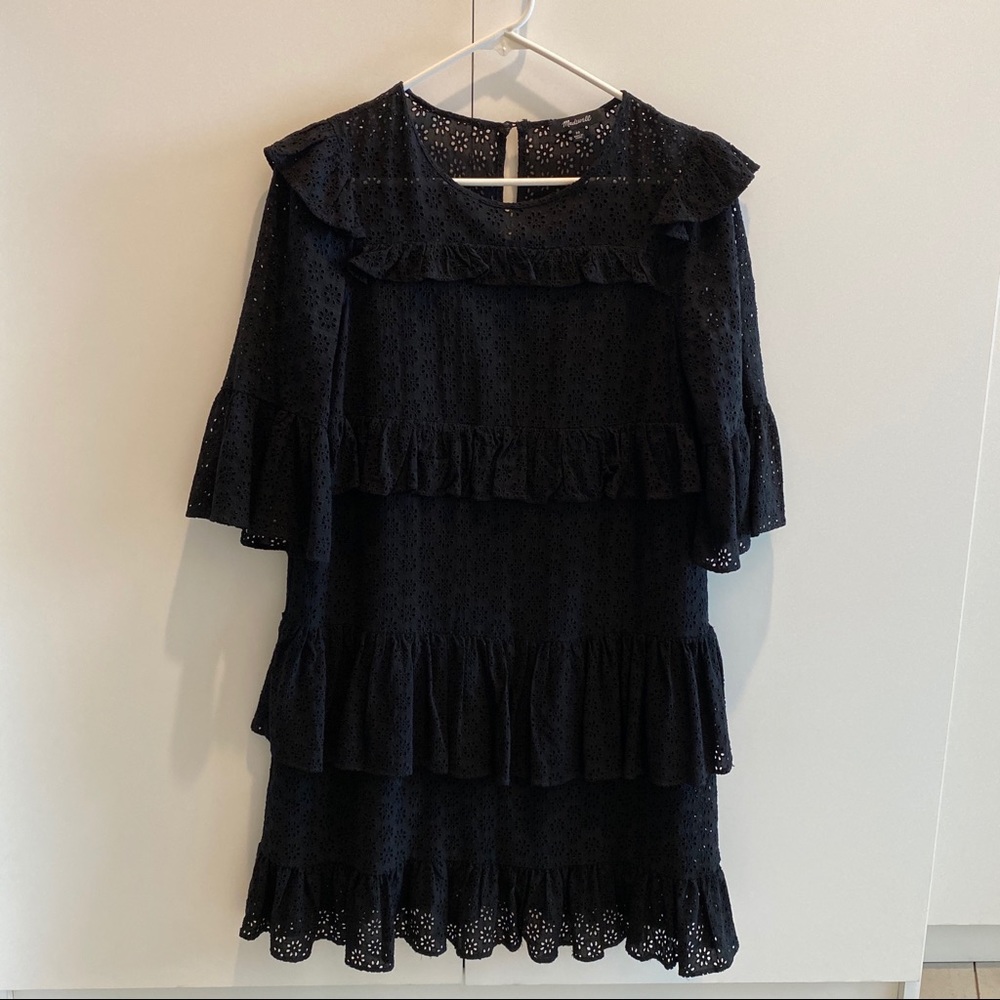 💥SALE💥 Madewell Waterlily Ruffle Eyelet Dress - Picture 6 of 9